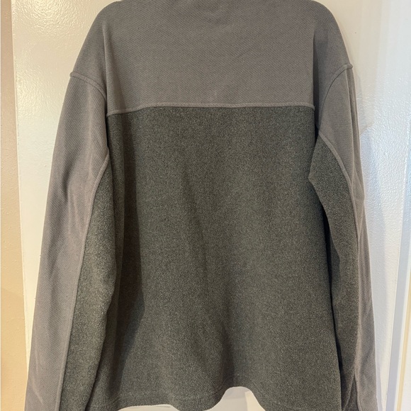 Patagonia Gray Fleece Jacket with “Firestone Walker Brewing Company” Embroidery - Picture 6 of 7